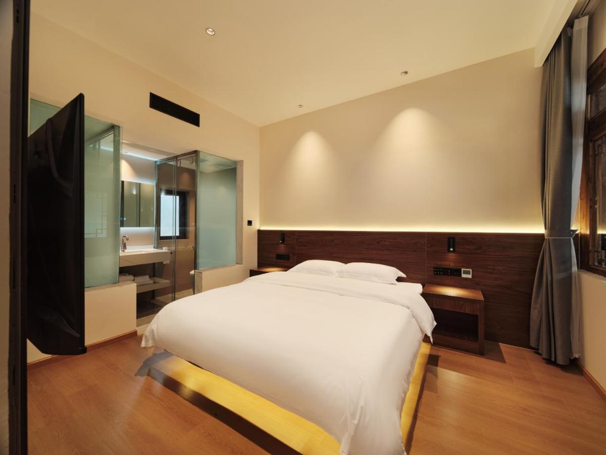 Appartement Xiluxiaoxie Saturday 3Nights Airport Free Transfer à Lijiang  Extérieur photo